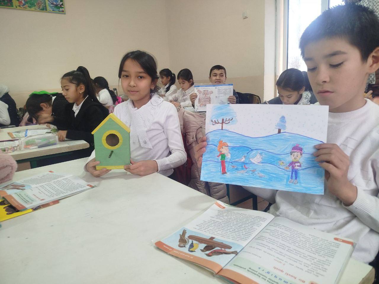 17-dekabr kuni 4-Ye sinf oʻquvchilari bilan “O‘qish savodxonligi” darsida Muxabbat Hamidovaning “Bir hovli qushlar” hikoyasini oʻqib oʻrgandik.